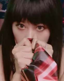 蓝盈莹演技翻车，表演太夸张如演恐怖片