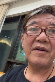 演员李立群因感染新冠住院,发视频展示目前状态