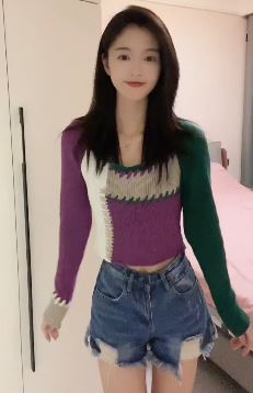 甜美小姐姐「小李同学】居家跳Gee舞蹈 网友:为什么那么好看!