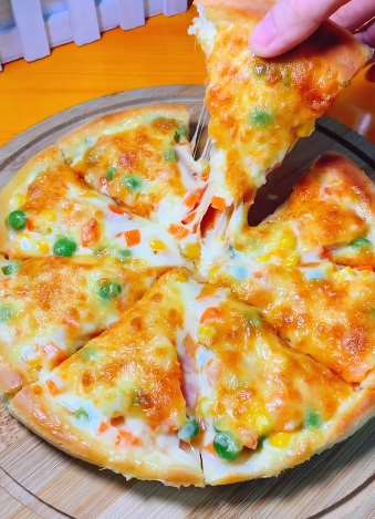 自制披萨简单又好吃 你会学了吗？