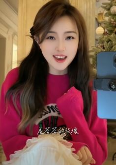 甜美女主播「隋小懿」翻唱《羞答答的玫瑰静悄悄的开》 网友:自带专属风格