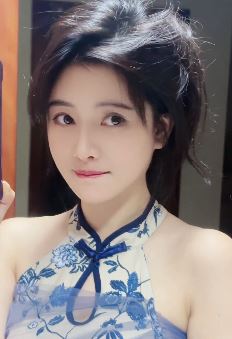 贵阳小姐姐「小微」搞笑:假如让你打劫我,是劫财还是劫色?