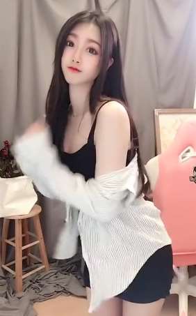 性感迷人的小姐姐，好看吗？