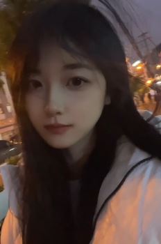 清纯小姐姐「少睡亿点」分享户外日常 发文感慨:人终究被年少不可得之物困其一生