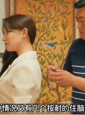 电影东北迪斯科片段：宋晓峰帮美女拉拉链，最后还是克制了冲动