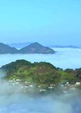 打卡"蜘蛛肚"，观云海日出品农家土菜