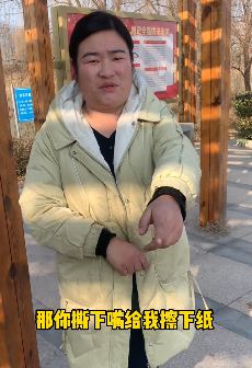 大碗搞笑视频：我比较擅长绕口令，来一段给说你听听！