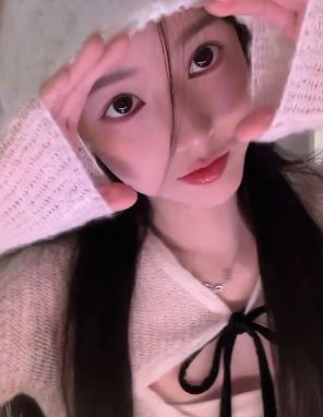 乖巧小姐姐「小苏菲Yomi」分享日常好状态,网友:漂亮是你的代名词