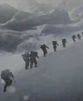 吴京主演电影《攀登者》预告，场面震撼快来尝鲜吧！