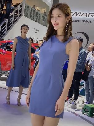 车模小姐姐一个比一个好看