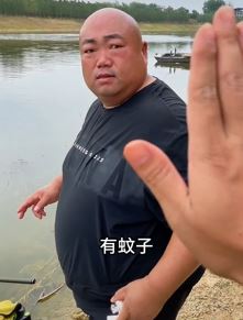 太和小胖搞笑视频：敢动我兄弟，它必须得死！