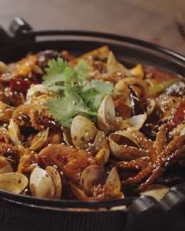 家庭版麻辣香锅的做法，爱吃的朋友快来学学吧！