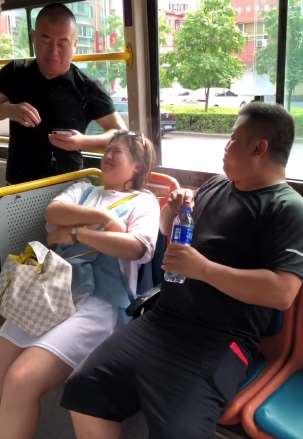 龙哥搞笑:做点好事咋就这么难呢!