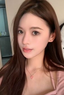 好看女主播「小小小瑾」分享居家好状态 网友:优雅端庄,高贵有气质