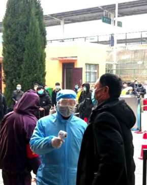 河南一副镇长抗疫一线连续工作31天 因突发脑干出血去世