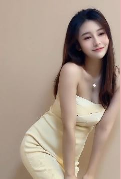 长这么漂亮还没有对象的小姐姐 调侃不然大热天还得出去约会