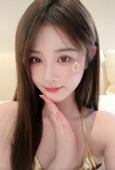 甜美女主播「昀儿」分享日常居家好状态 网友:妩媚动人美出天际