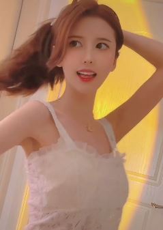 抖音上的小姐姐网名可爱兔 治愈系的笑容着实迷人