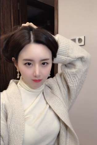 你觉得这个girl漂亮吗?有没有心动的感觉呢?