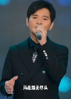 歌手冷漠翻唱《我不后悔》很好听,不过对这首歌原唱是林志颖还是郑源引网友热议!