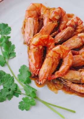 油焖大虾家常做法，吃完总觉得不过瘾！