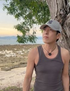 演员吕颂贤分离西岛旅行vlog，南海夕阳映照，海天鱼水环绕！