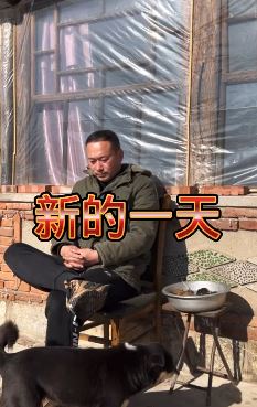 网红张同学抖音新更视频 新一年新开始