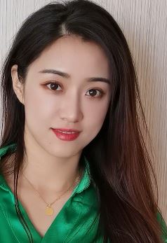 网红「三妮阿姨」:女人的酒量取决于男人的长相!
