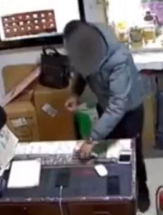 男子冒充消防检查谋私利被抓