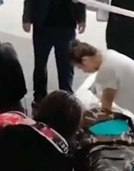 辽宁桓仁虎谷峡景区玻璃滑道发生事故 多名游客受伤