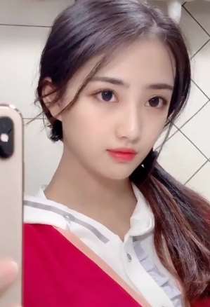 姑娘完美诠释什么是国色天香倾国倾城