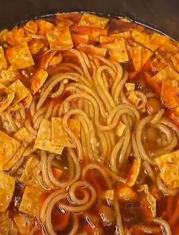 螺蛳粉的正确吃法，吃过一次后无法自拔！