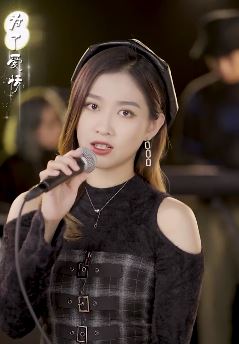 网红小姐姐「亮声王晴」cover老歌《太多》 爱情里，总有太多的无奈！