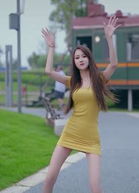 全网跳舞最迷人的小姐姐 你有没有心动呢？