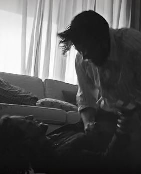 2026最新丧尸大片《这不是演习》解说：病毒扩散，大批民众变丧失！