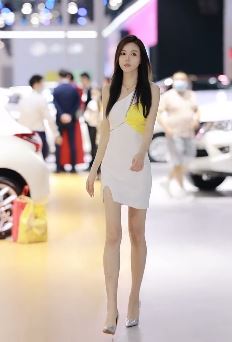 女人颜值天花板 全网最美车模牛牛