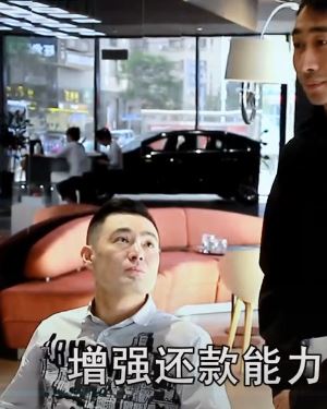东北田小豆搞笑:才认识2天男子给女朋友买辆奔驰,女友却生气了!