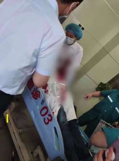 郑大一附院伤医者为被砍医生患者