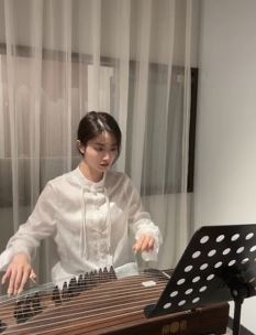 演员孙雪宁show才艺 古筝弹奏唐诡西行主题曲《念长安》