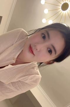 可爱小姐姐「萧薰儿」分享男友视角短视频,网友:这角度爱了!