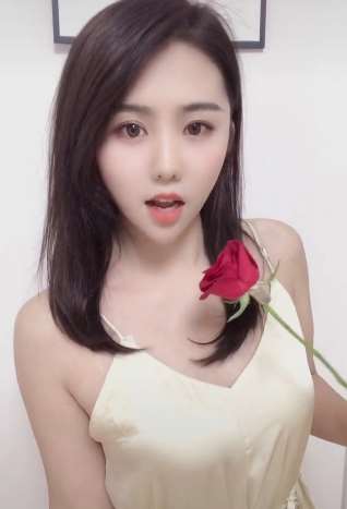 长得漂亮还会说话,这样的美女谁不喜欢?