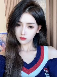 网红小姐姐「涵宝贝」居家秀精致妆容,好不好看老铁说了算!