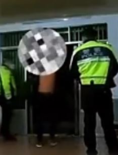 男子醉驾被查拒不配合 借酒劲跳舞挑衅民警