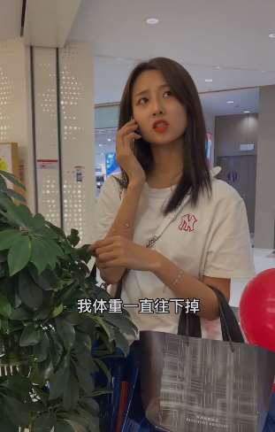 车模苏宁搞笑段子：朱丽与三哥的故事