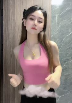 芜湖「妃子笑」小姐姐,身高165.体重达到100!你是选女朋友的标准吗?
