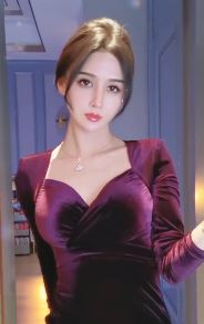 气质御姐「姚小妖」穿紫色美裙居家浅跳 网友：风情万种娇艳迷人