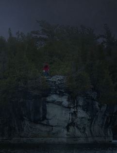 惊悚剧情片《那盏灯》 无限反转的噩梦