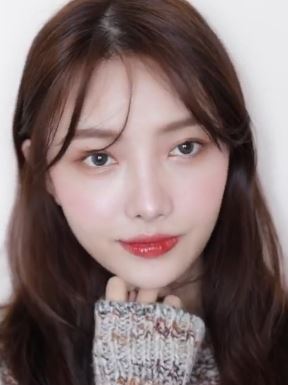 美女教你画约会甜美妆 秒变女神不是梦