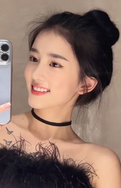 都说「潘敏」小姐姐长得像刘亦菲 你觉得俩人谁更好看些呢?