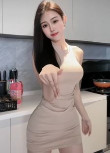 迷人御姐「晚晚」穿性感美裙居家浅跳秀身材